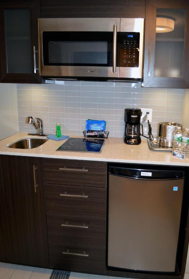 Holiday Inn & Suites Syracuse Airport - Liverpool By Ihg Buitenkant foto