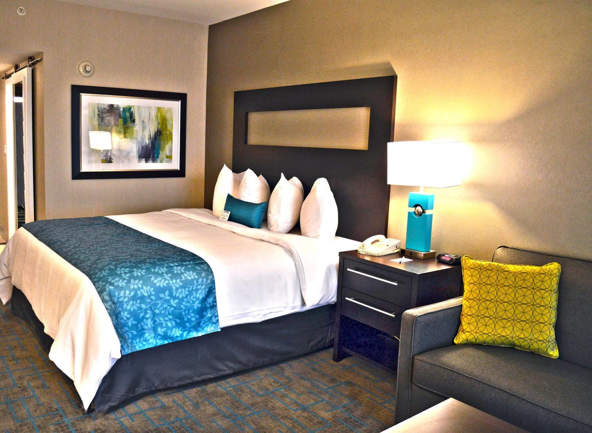 Holiday Inn & Suites Syracuse Airport - Liverpool By Ihg Buitenkant foto
